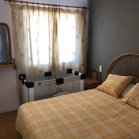 Apartment Pis A Tocar De La Platja Amb Wifi I Parking Inclos Calafell